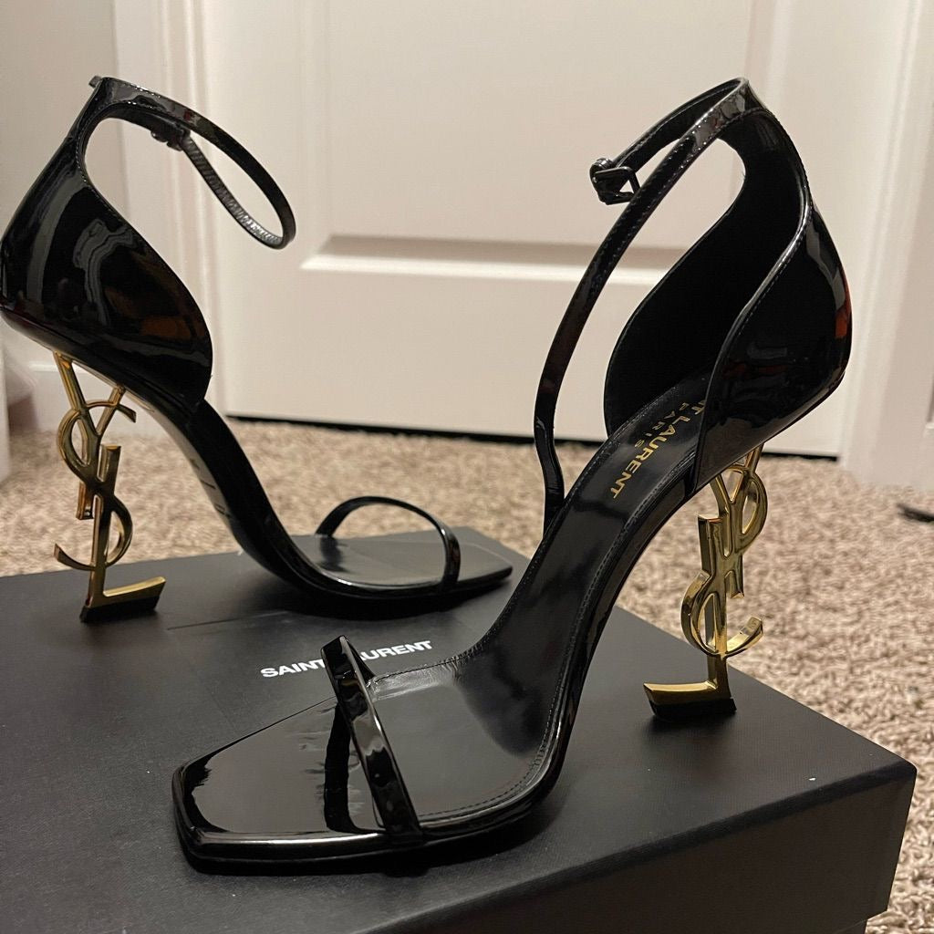 ✨🖤 Midnight Gold Heels