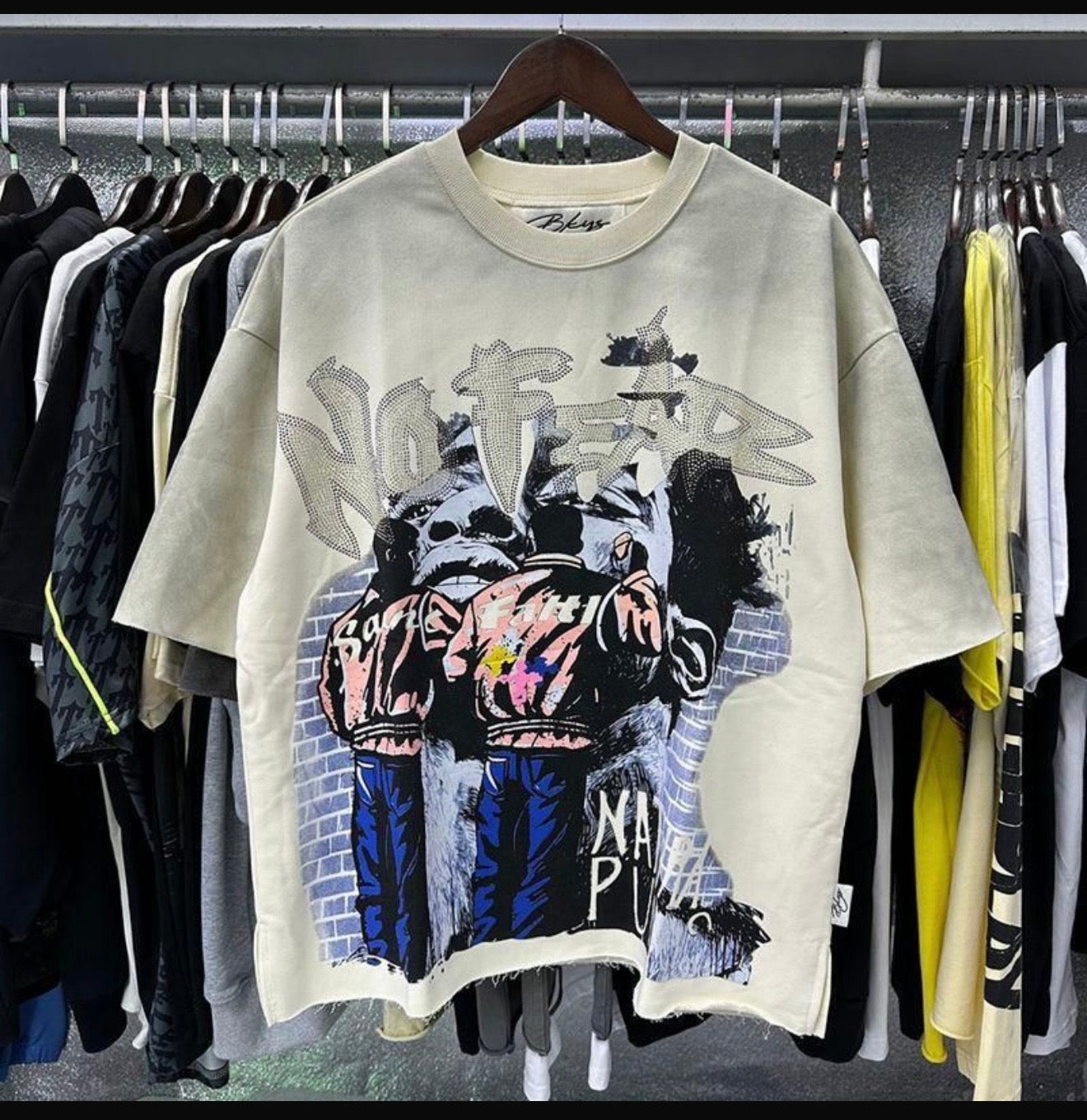 Camiseta Streetwear “No Fear” – Estilo Urbano Oversize