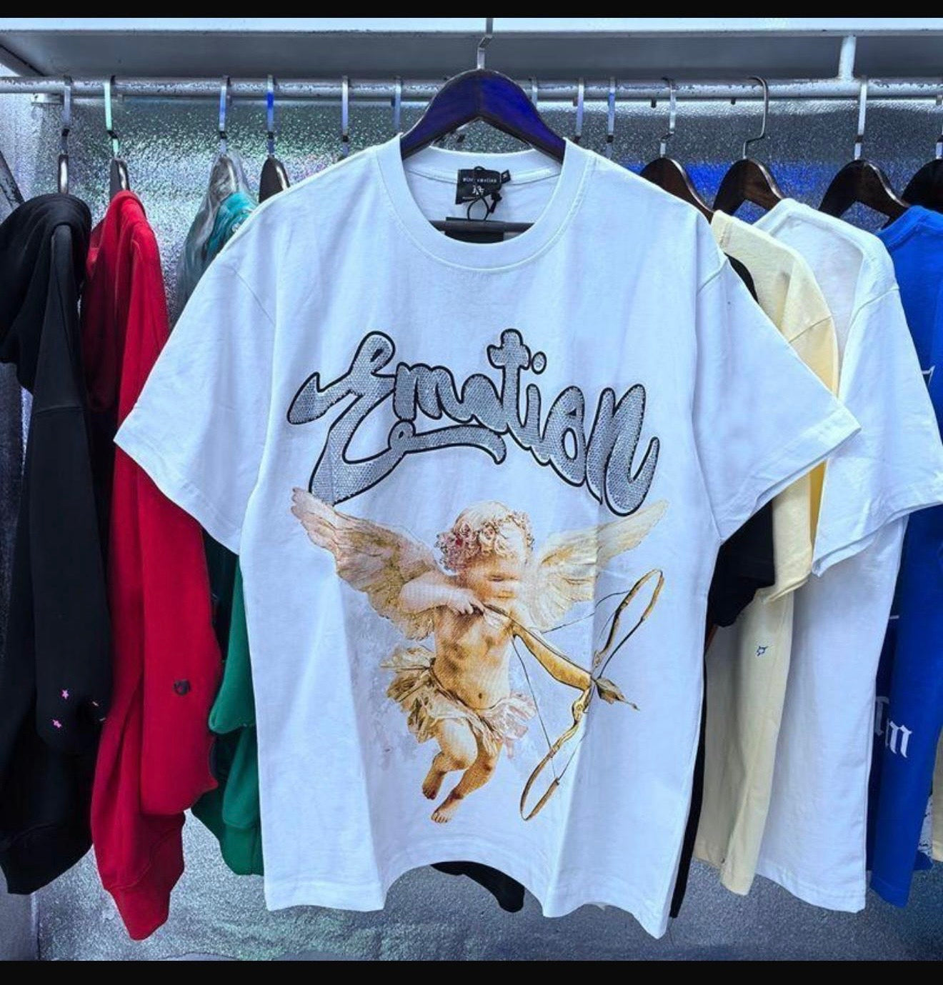 Camiseta “Emotion Angel” – Estilo Urbano Premium